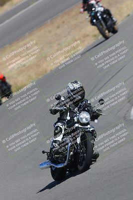 media/Nov-12-2023-Classic Track Days (Sun) [[11f17acb81]]/Group 3/session 2 turn 9/